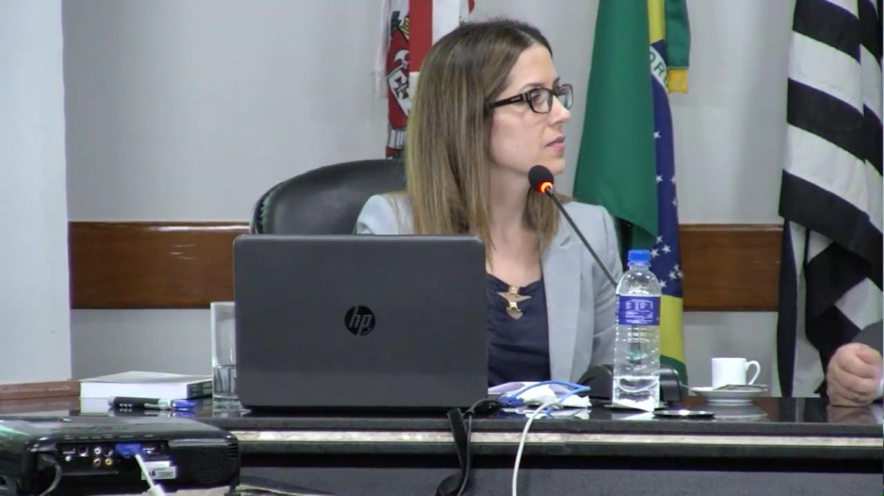 Amanda Aparecida Gill